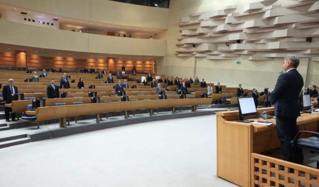 Usvojen zakon o kažnjavanju bahate vožnje, vozačima prijete drastične kazne