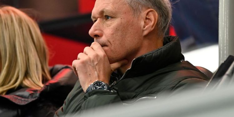 Van Basten bijes protiv Ajaxa: “Previše gnoma i klauna okolo”