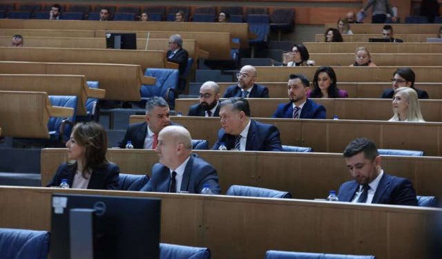 Većina parlamentaraca BiH bez ijedne inicijative, a mjesečno primaju više od 7.000 KM