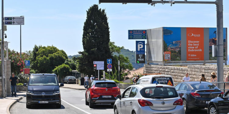 Vijećnička pitanja potaknula raspravu o Zoni. Franković: Agregatori su još uvijek u gradu