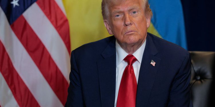 Više Amerikanaca voli kako će Trumpov drugi mandat u usporedbi s prvim – ali većina još uvijek mrzi oboje oboje