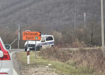 Vrijeme je “ljepše”, no poteškoća u cestovnom i pomorskom prometu još uvijek ima!