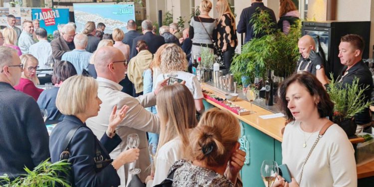 Zadarska županija u Pragu predstavila spoj poslovnog turizma i vrhunske enogastronomije
