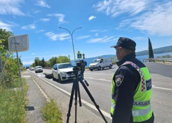 Zaustavljena u Crikvenici jer nije vezala pojas, pa shvatili da je za njom raspisana potraga