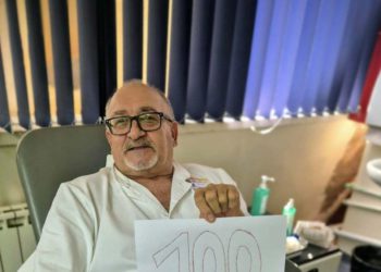 Zdravko Cvitanović iz Opće bolnice Dubrovnik stoti put darovao krv: ‘ Ti si naš Superman…’