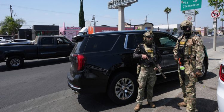 Županija Los Angeles proglašava hitnim slučajevima da pomogne onima koji su pogođeni ledenim napadima