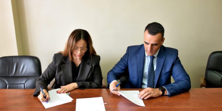 Županija osigurala gotovo 785 tisuća eura za rekonstrukciju rive i lukobrana u Prvić Luci