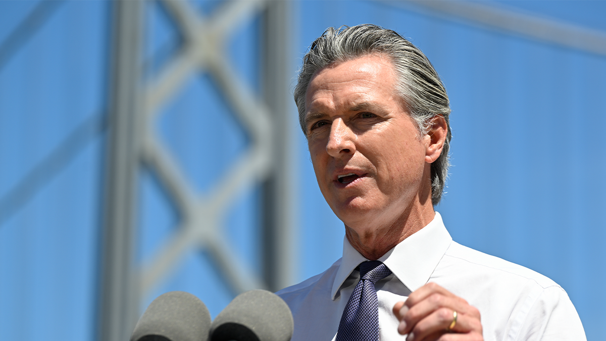 Guverner Gavin Newsom