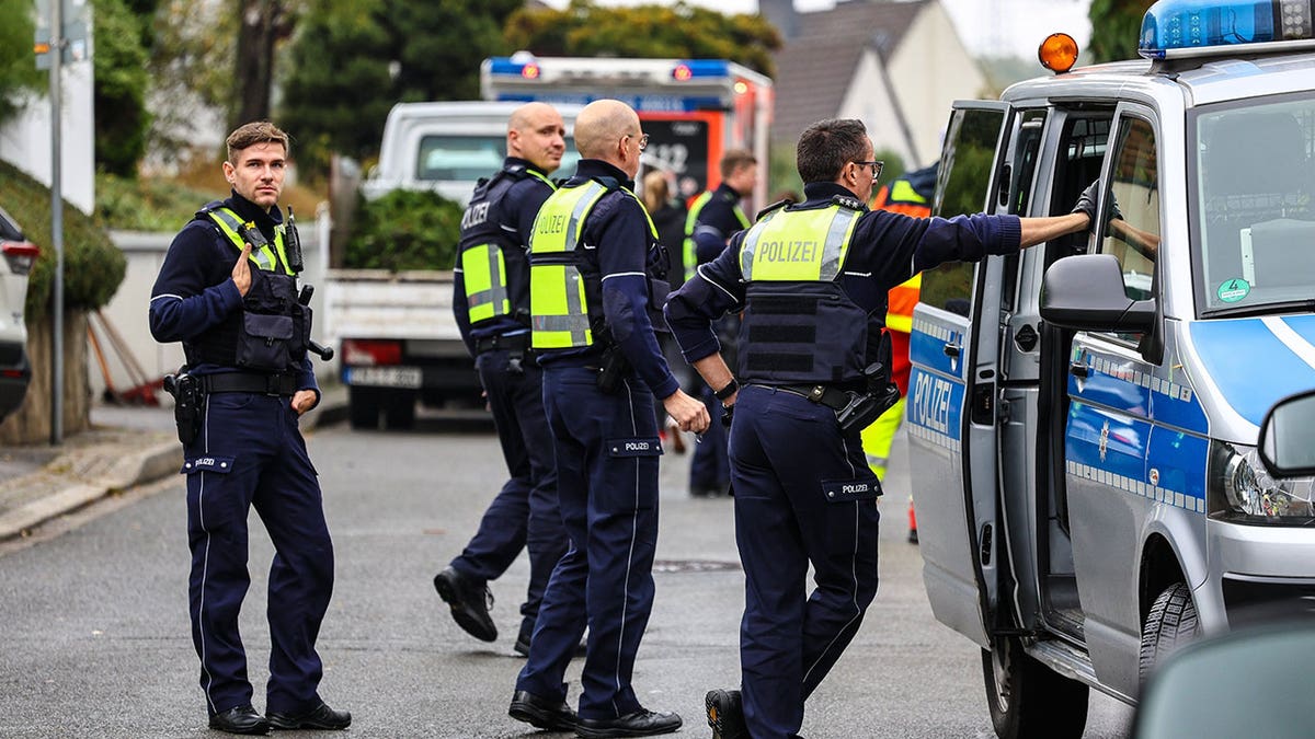 Policija reagira na ubod Iris Stalzer
