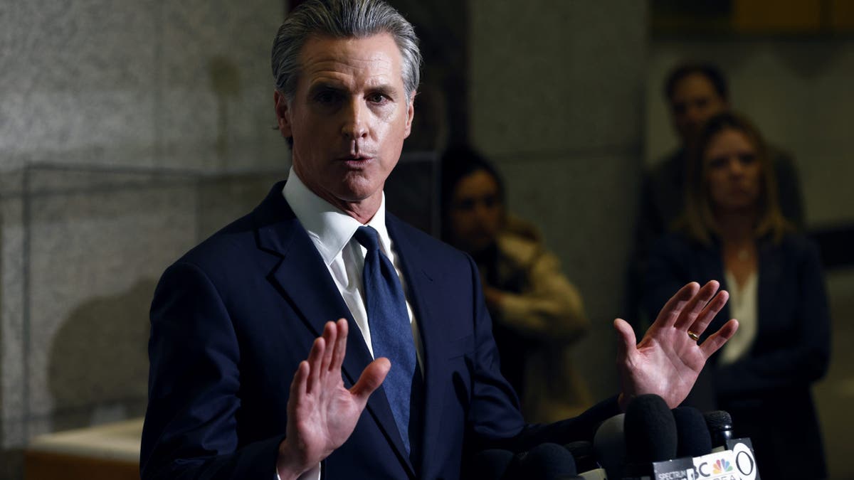 Gosp. Gavin Newsom govori