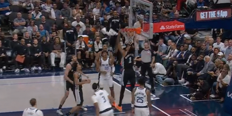 ludo lažno i obrnuto zakucavanje