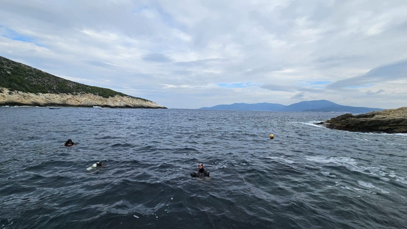 Eko akcija na Biševu: "Čistilo se podmorje uvale Mezuporat"