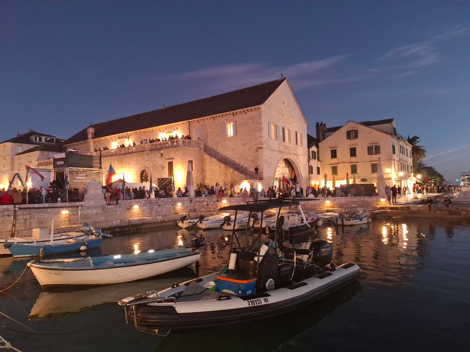 spartan hvar foto sina 1