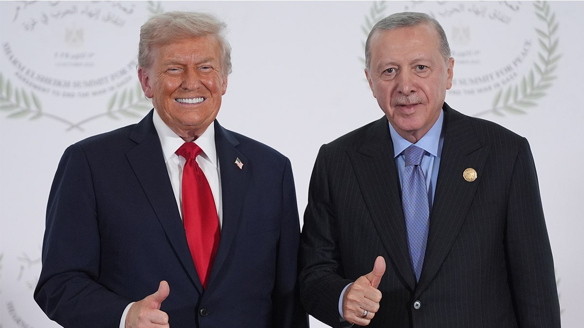 Predsjednik Trump i predsjednik Erdogan u Egiptu.