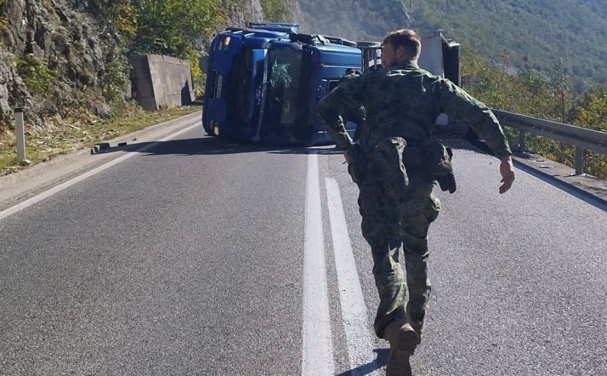 Vojnici EUFOR-a prvi pomogli unesrećenom kod Bijele