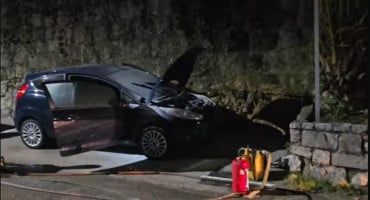 Vukanoviću zapaljen automobil