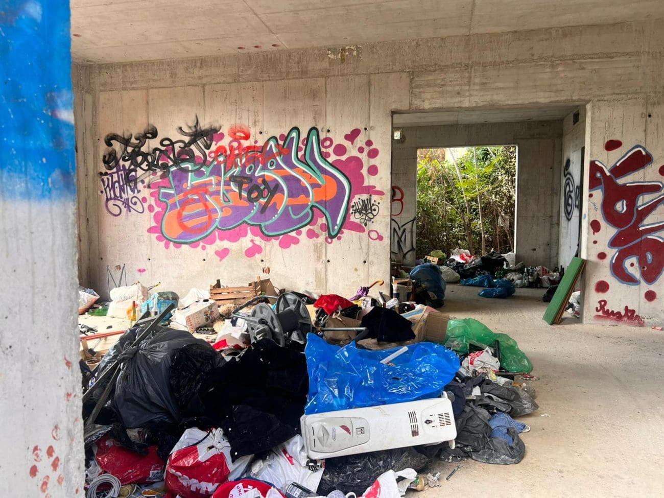 zenta zgrada Smece lutkica  1