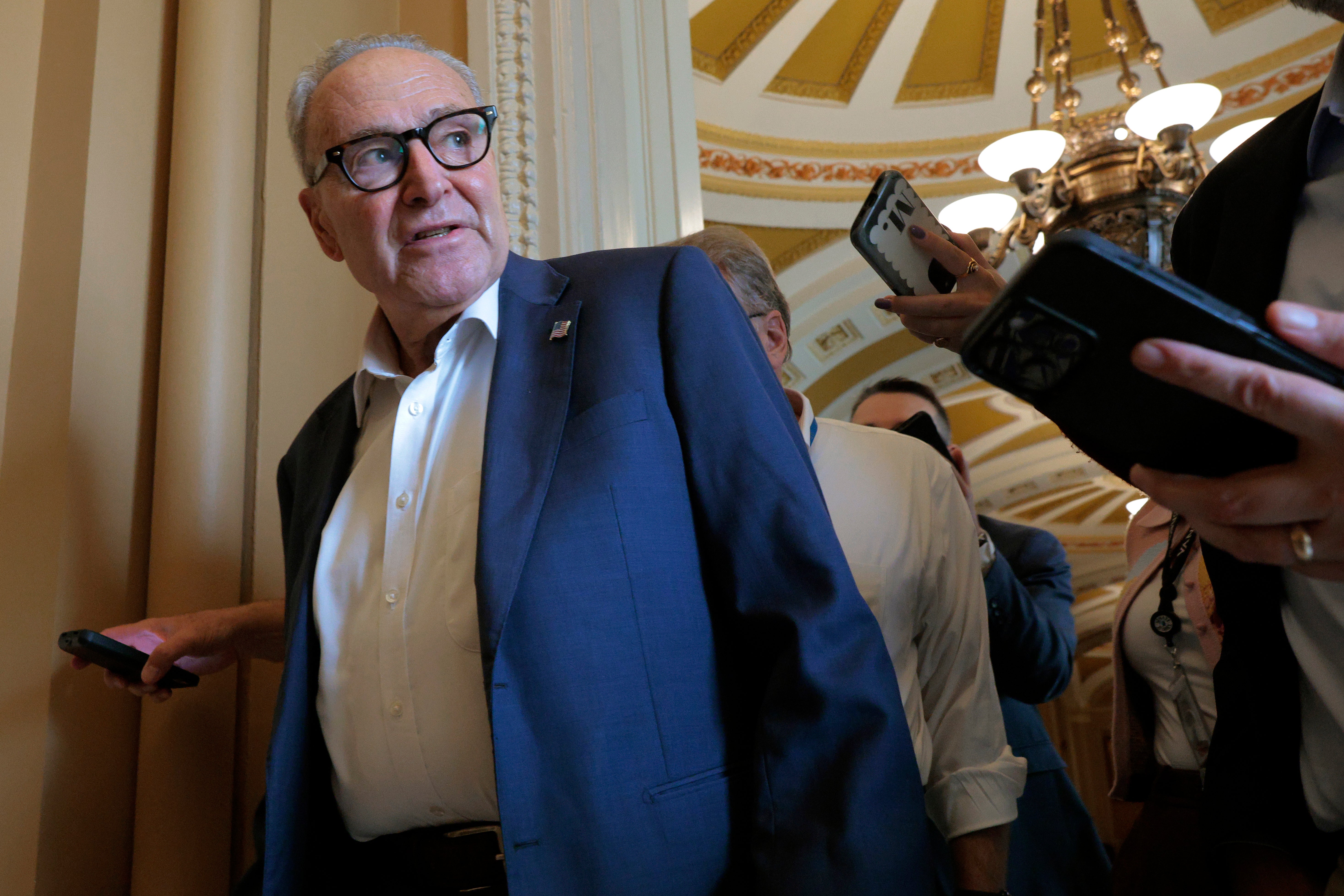 Zastupnici u Senatu možda se približavaju dogovoru o okončanju gašenja i financiranju vlade.