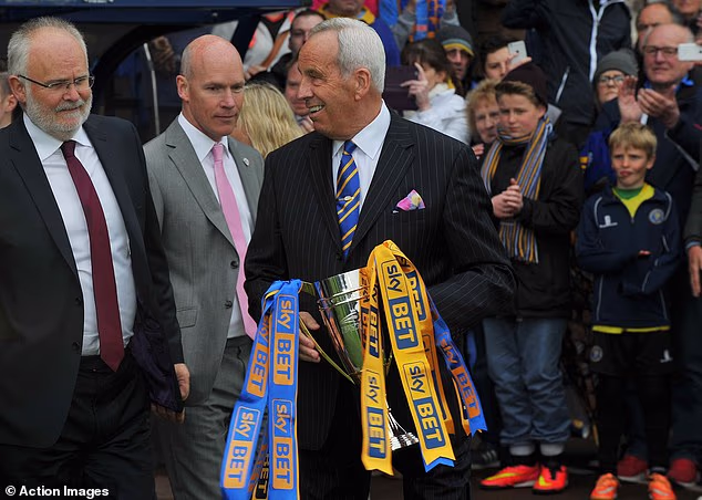 Wycherley je uložio 3,4 milijuna funti vlastitog teško zarađenog novca u klub u dvije godine kako bi nastavio s radom