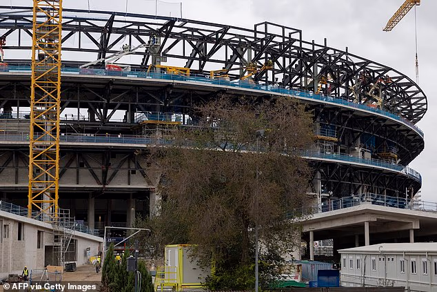 Barcelona planira u petak ugostiti otvoreni trening s 23.000 navijača