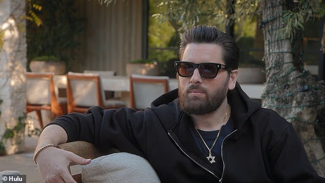 Disick je tijekom njihovog razgovora uz bazen rekao: 'Sada ću samo nabaviti nešto što će nam pristajati u New Yorku'