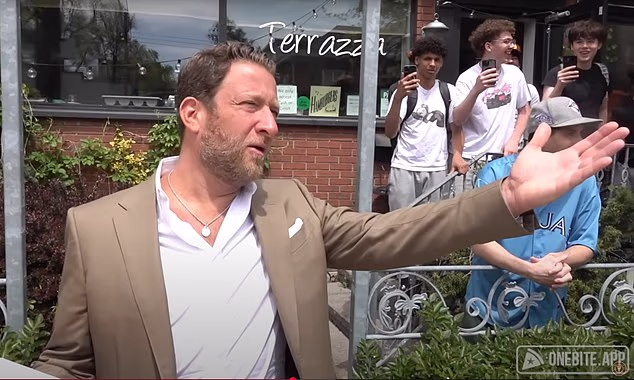 Portnoy je također bio na meti zlouporabe antisemtika ove godine dok je snimao u Torontu