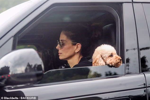 Bullock je posljednjih godina smanjila svoja javna pojavljivanja, osobito u dvije godine otkako je njezina dugogodišnja ljubav Bryan Randall podlegao ALS-u