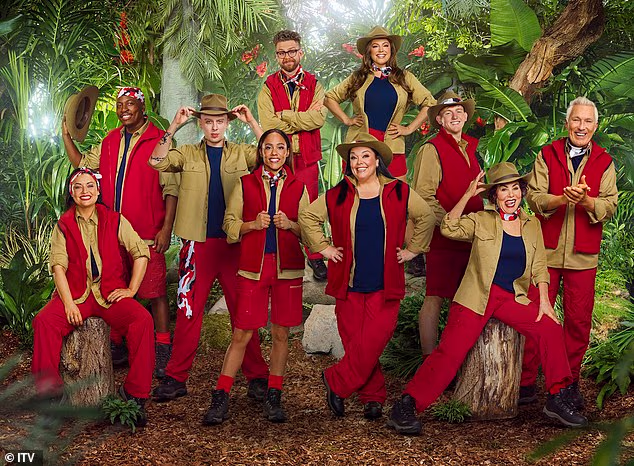 Glumačku postavu I'm A Celeb otkrio je ovaj tjedan ITV, a TV voditeljica Vogue Williams i recepcioner za Celebs Go Dating Tom Read Wilson dodani su u postavu kao kasnopridošlice