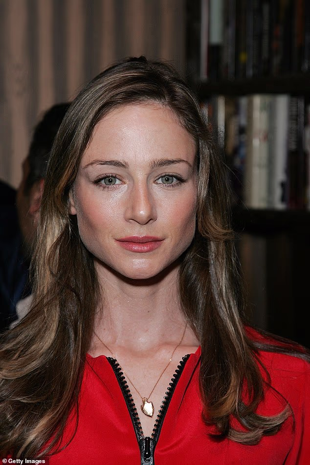 Charlie je propustio spomenuti kako je bio u braku s kćeri redatelja Roberta Townea Katherine (na slici 2008.)