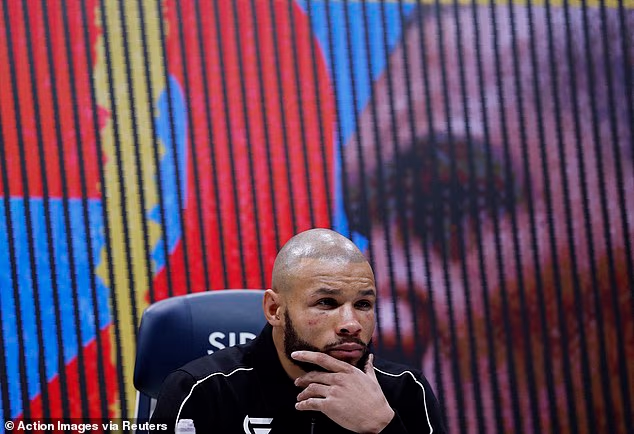 Nakon poraza, Eubank Jr je izletio s konferencije za novinare dok je njegov promotor Shalom počeo nagovještavati značajne poteškoće kroz koje je prošao kako bi došao do borbe