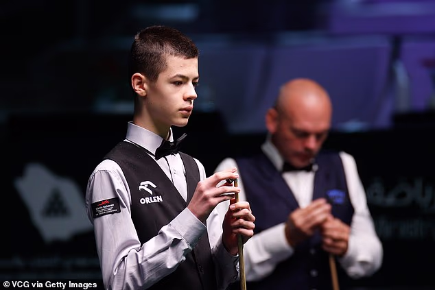 Szubarczyk je pobijedio Alija Alobaidlija - koji je 18 godina stariji od njega - i osvojio amaterski naslov u Kataru