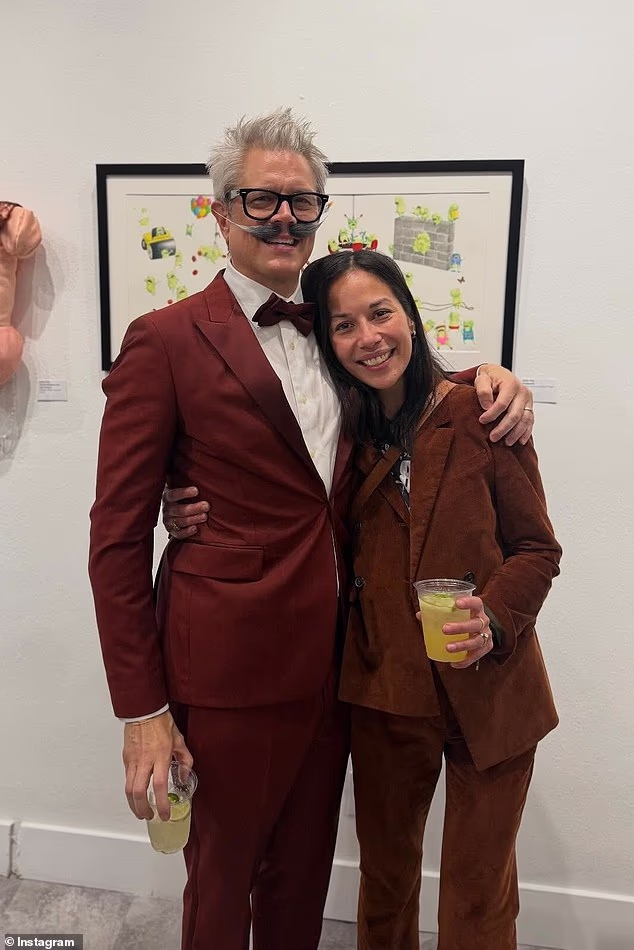 Johnny i Emily slikani na zabavi povodom otvaranja Jackass Art Showa prošlog tjedna