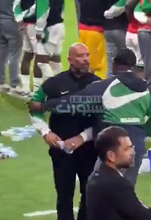 Trenera Nigerije suzdržavao je stručni stožer