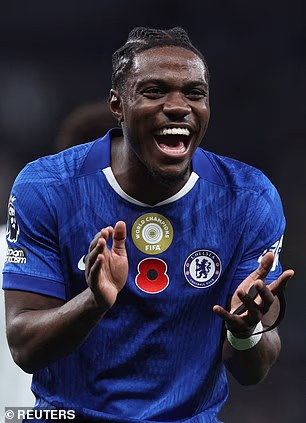 I navodno je odbio priliku potpisati Romeo Lavia kao dio posla