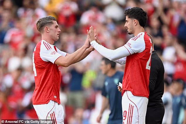 Očekuje se da će Viktor Gyokeres (lijevo) i Kai Havertz biti tretirani u konjima radi modnih tečajeva umjesto da igraju zajedno