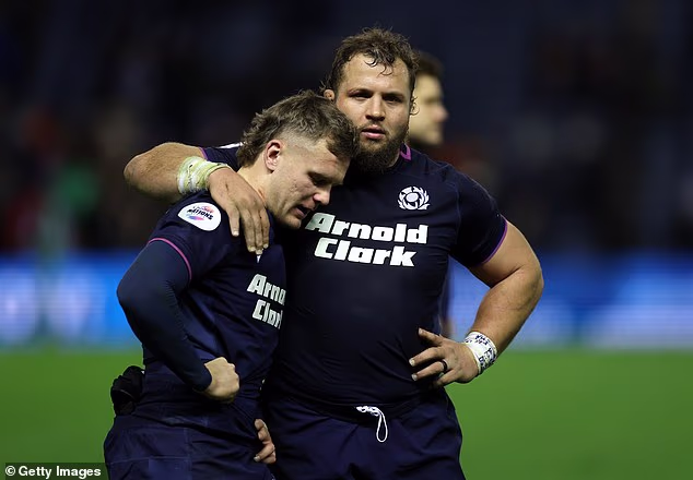 Darcy Graham i Pierre Schoeman razmišljaju o još jednom razočaravajućem rezultatu Murrayfielda