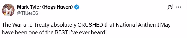 Izvedba je ostavila obožavatelje u oduševljenju na društvenim mrežama dok su hvalili izvedbu