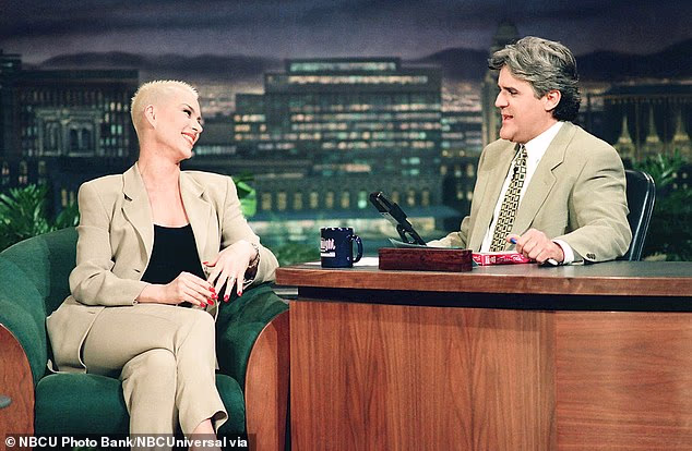 Powter (67) se prije tri desetljeća proslavio kao nutricionist, osobni trener i motivacijski govornik, zarađujući 50 milijuna dolara godišnje