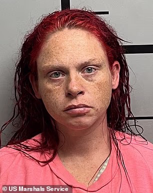 Nikelova bivša supruga Amanda Penny (40) uhićena je pod optužbama uključujući ubojstvo prvog stupnja