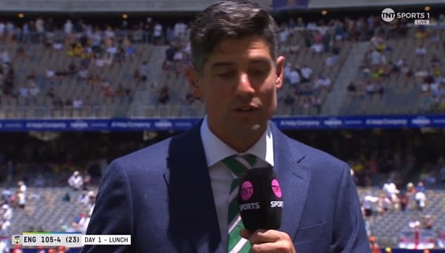 Cook je jedno od velikih imena na reportažama, ali dio tima ostaje u Ujedinjenom Kraljevstvu