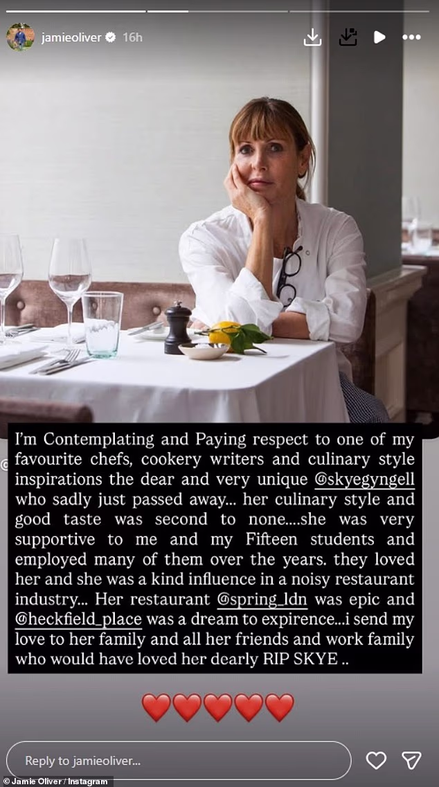 Svoju posvetu nastavio je u još jednoj Story objavi