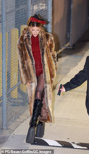 Pomogao je Beckinsaleu u izbjegavanju potencijalnih opasnosti