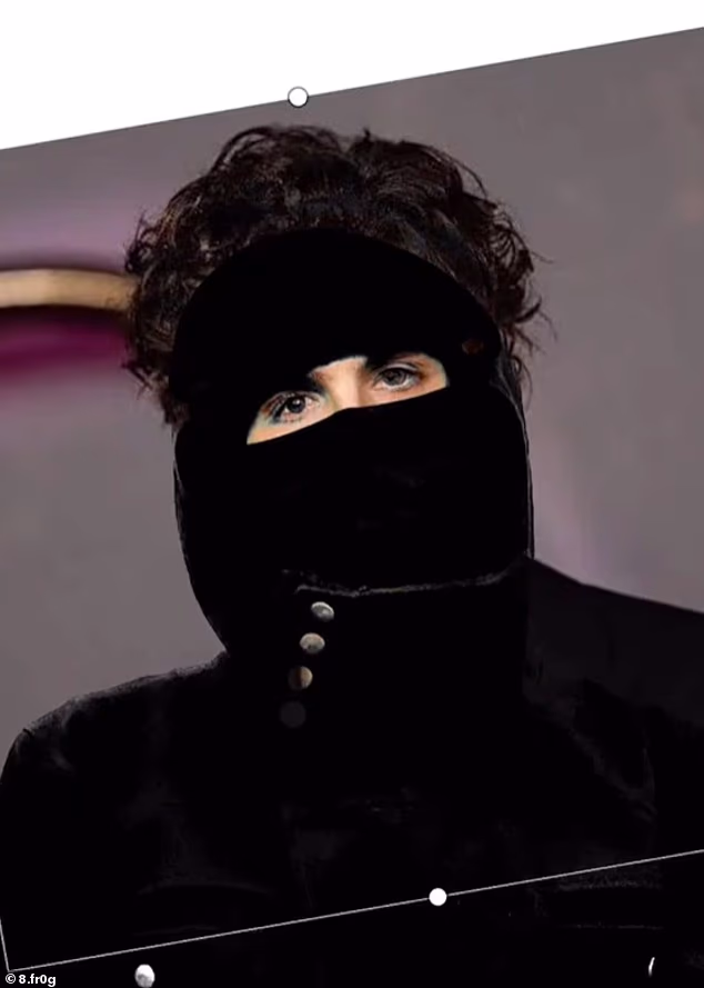 Drugi TikTokeri slikali su glumca i stavili mu lažna pokrivala na lice kako bi pokazali da bi to mogao biti on