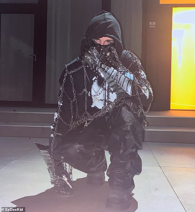 Viralna zvijezda je iz Liverpoola, a njegove pjesme su se posljednjih tjedana penjale među 20 najboljih na britanskoj ljestvici singlova