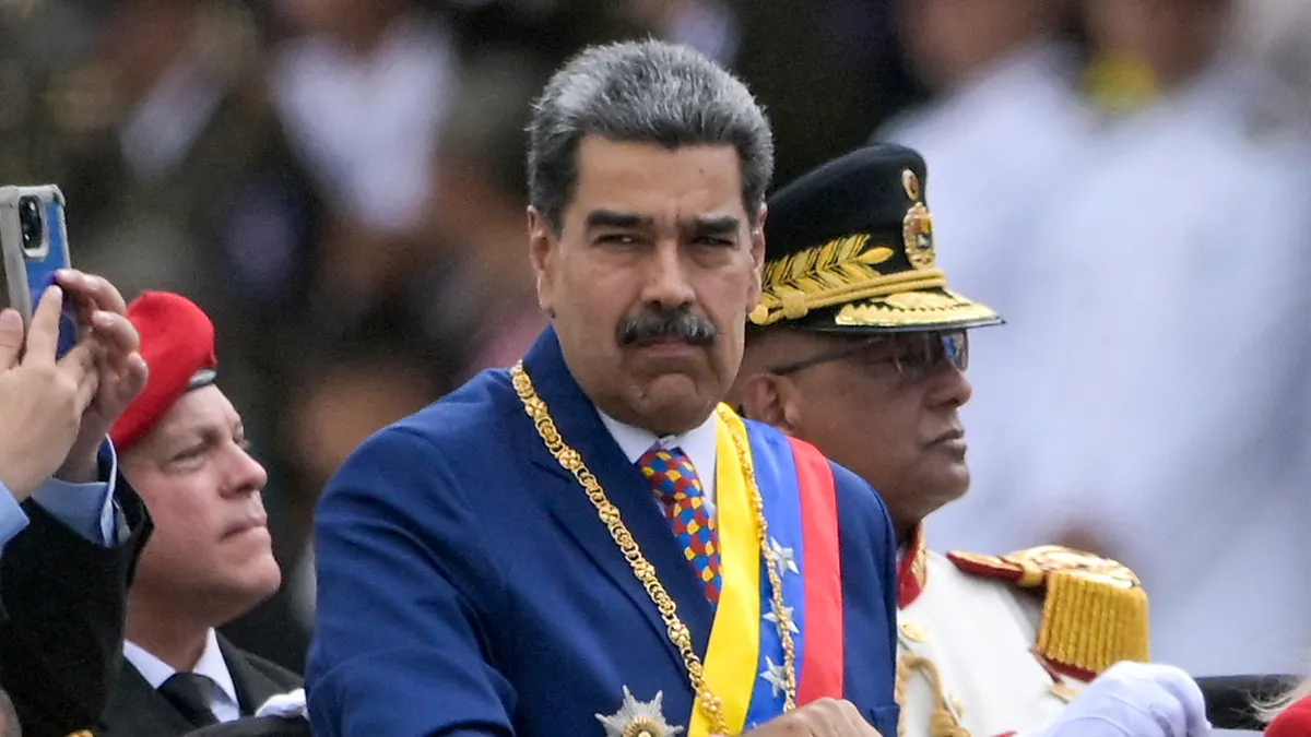 Maduro na vojnoj paradi.