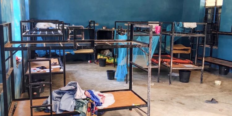 50 nigerijskih učenika pobjeglo nakon napada otmicom u katoličku školu