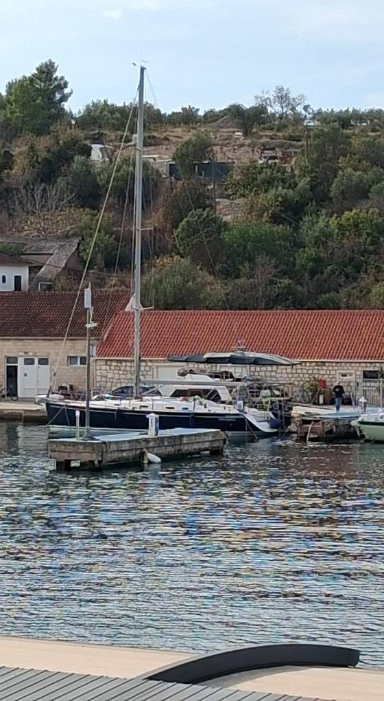 ACI za Morski HR potvrdio: "Urušio se mul u Milni, traje vještačenje"