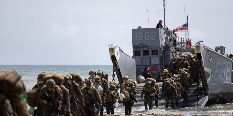 Američka vojska diljem regije priprema napad na Venezuelu: Evo koje zemlje im pomažu