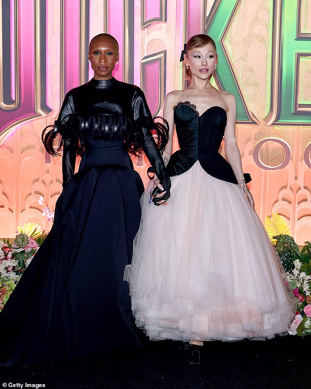 Ariana Grande i Cynthia Erivo ujedinile su se na premijeri Wicked: For Good NYC nakon što su ih obožavatelji ismijavali