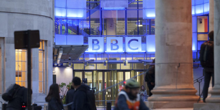 BBC šalje pismo isprike Trumpu — RT World News